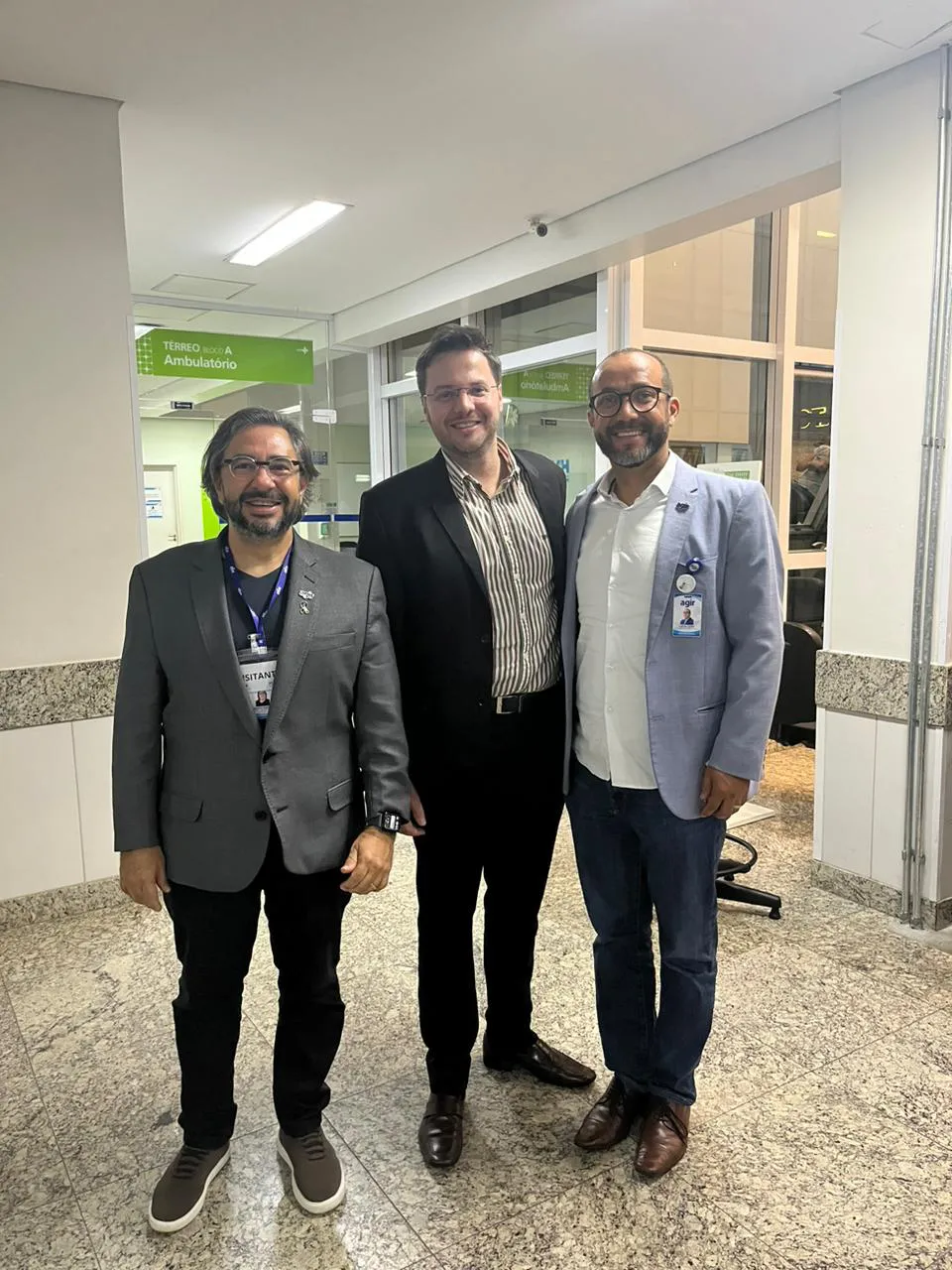 Diretor do IES visita hospitais geridos por associados, em Goiânia