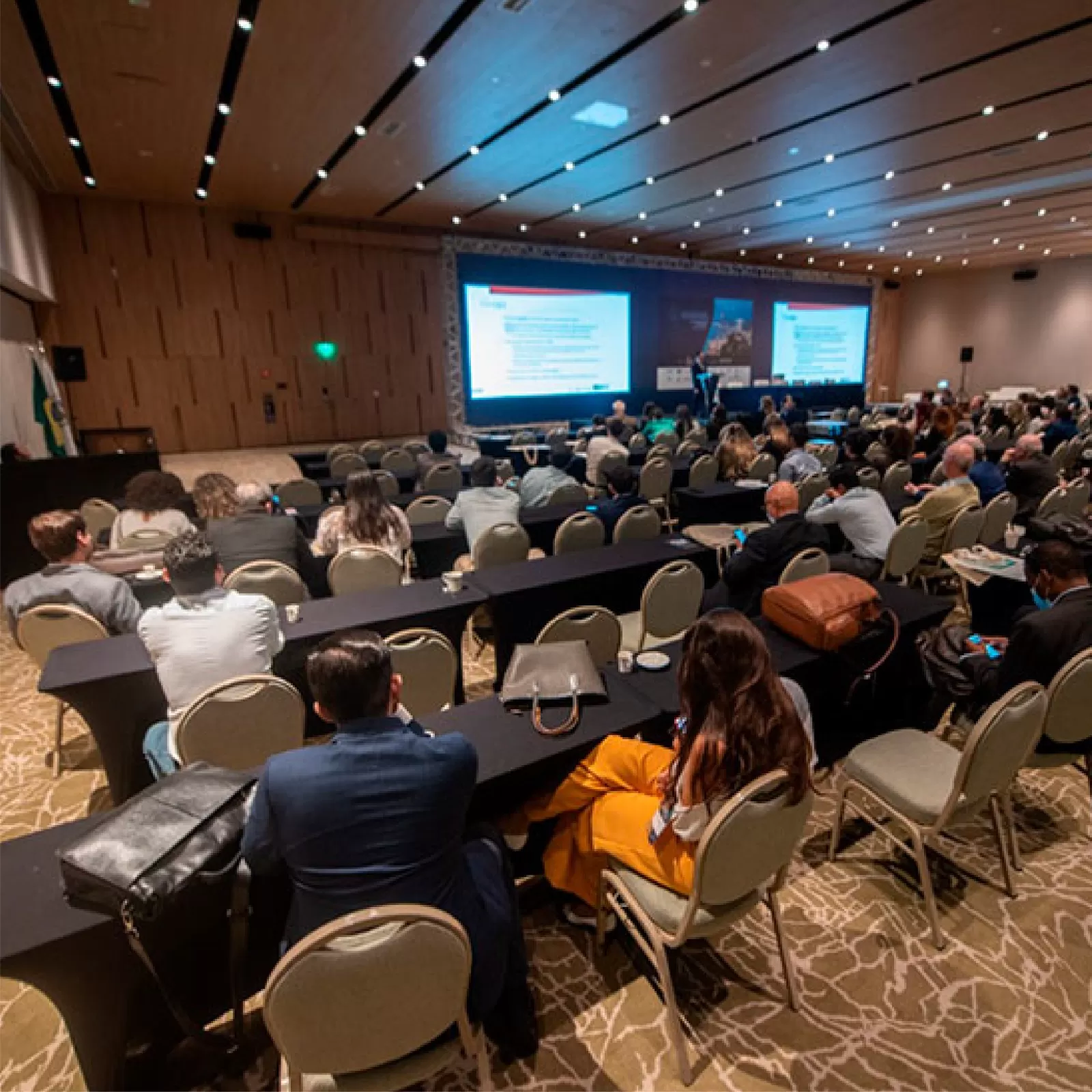 Neurologistas debatem a ética na saúde, em evento com a participação do IES
