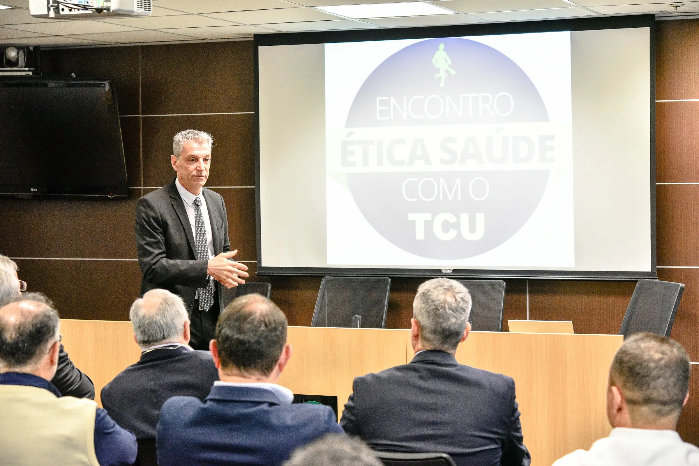 Encontro com o TCU reúne mais de 50 convidados em São Paulo