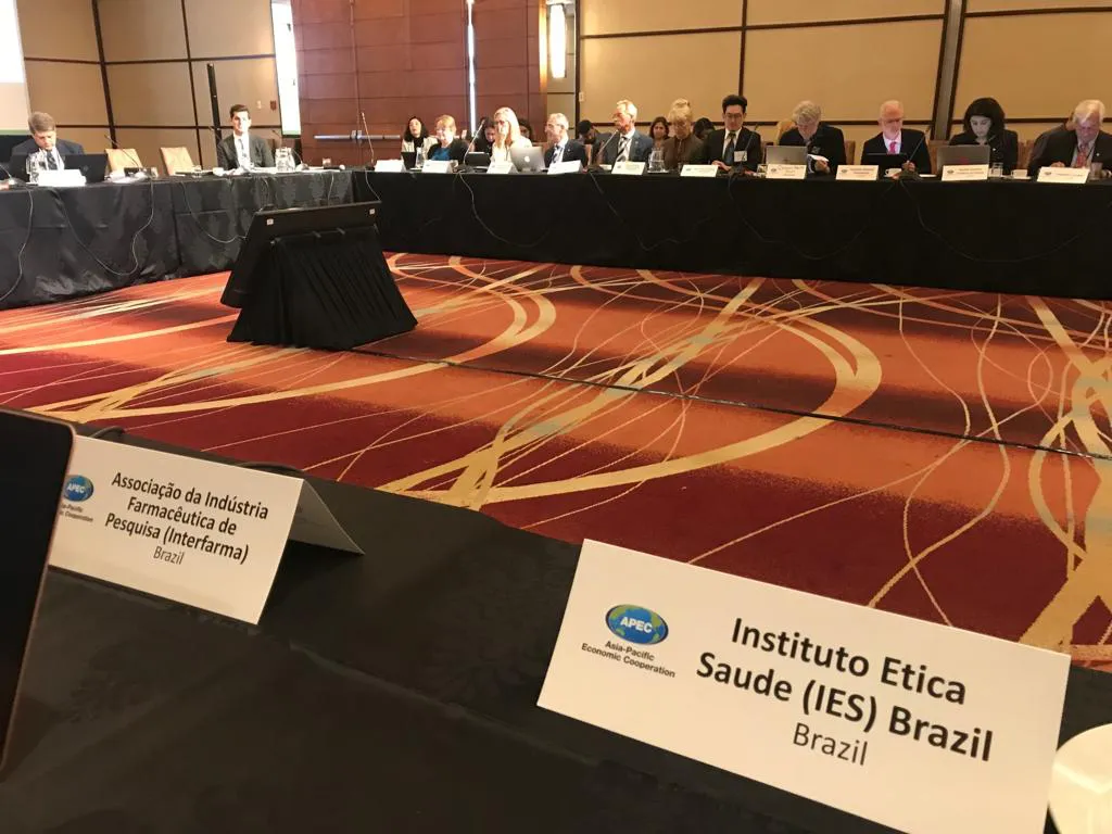 Instituto Ética Saúde e CGU fazem apresentação conjunta em Encontro Anual da APEC